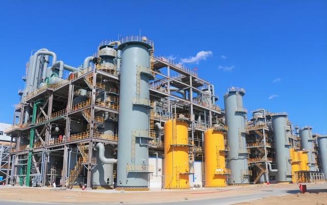 煤化工行業(yè)專(zhuān)題報(bào)告:一頭多線(xiàn),產(chǎn)品選擇是企業(yè)發(fā)展的生命線(xiàn)